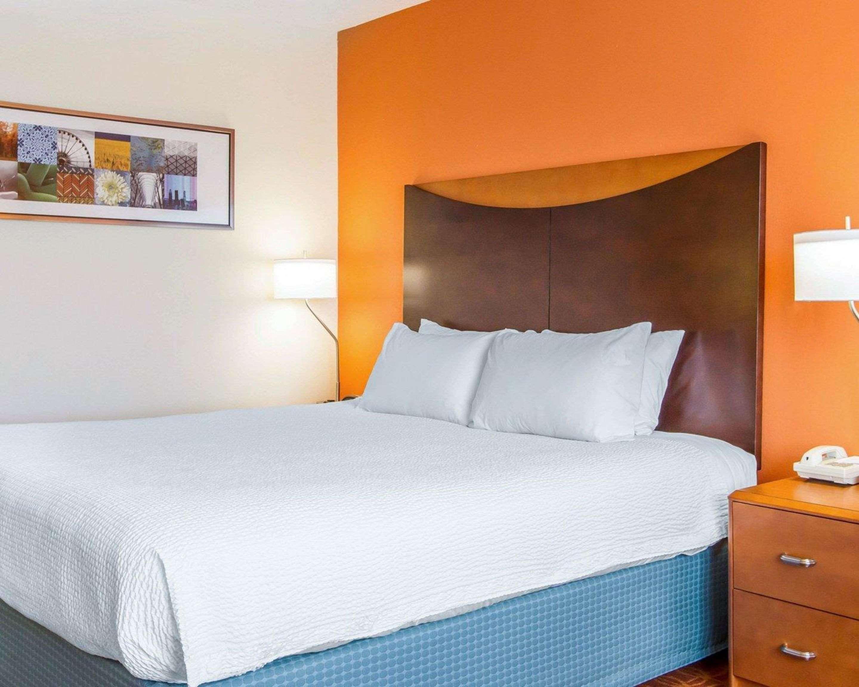 Quality Inn & Suites Keokuk North Exterior foto